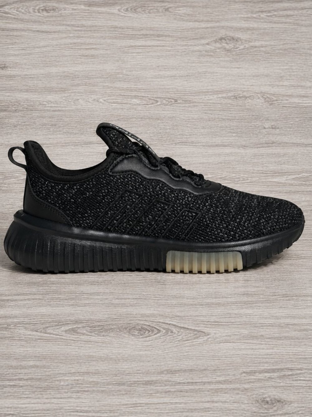 Adidas Flow 2.0 Women's Size 10 Black/Black/Carbon Sneakers NWT - Picture 2 of 5